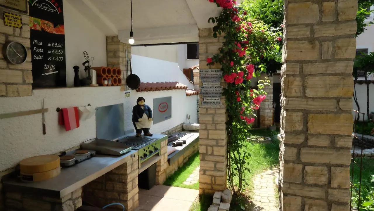Apartmani Anita Porec 0*,  Croatia