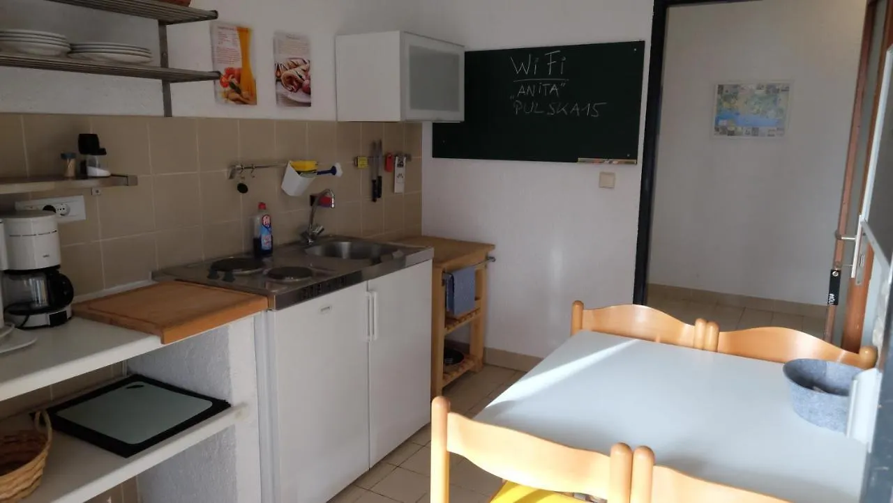 Apartmani Anita Porec 0*,